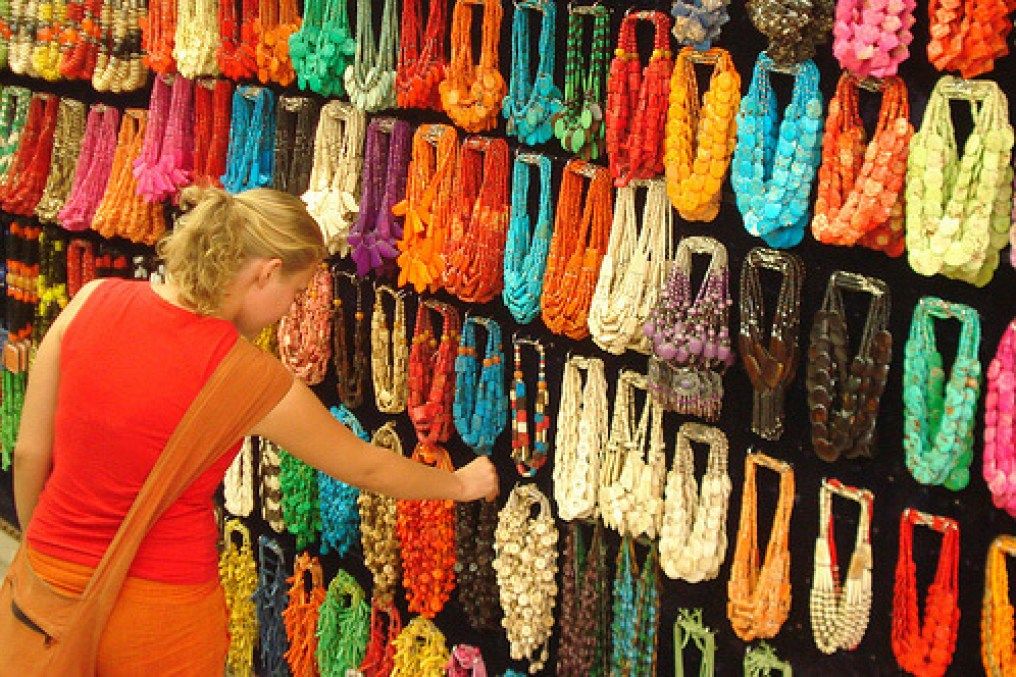        4 Best Places for Shopping in Delhi