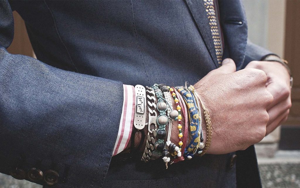 5 Reasons for men to wear a bracelet