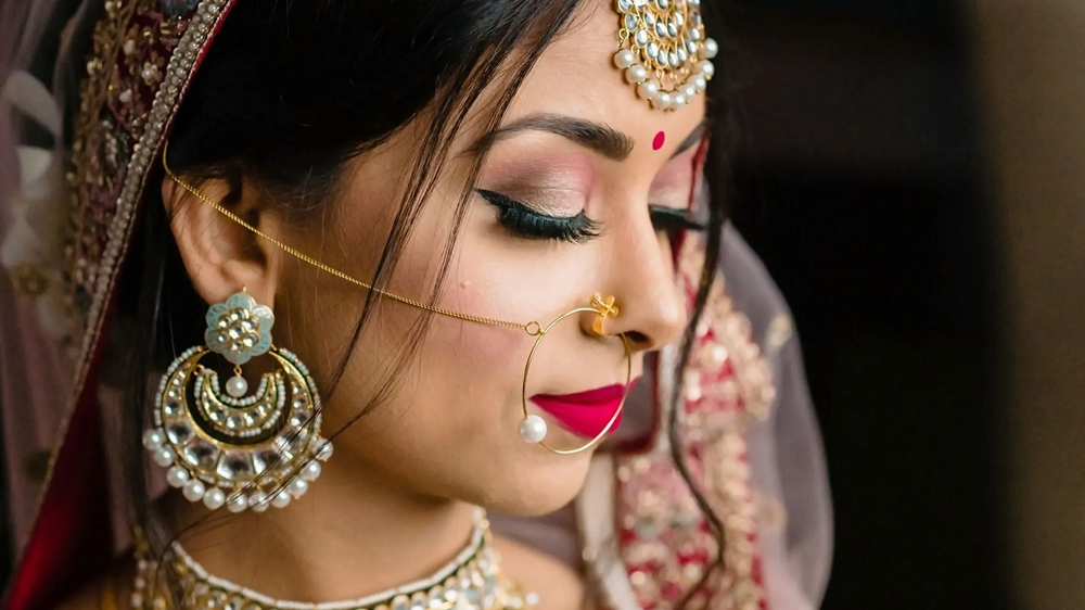 5 Easy Tips to Upscale Your Makeup Look this Wedding Season